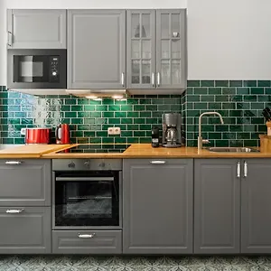  Apartment The Tieckstr Loft For Up To 7 People With 2 Bathrooms